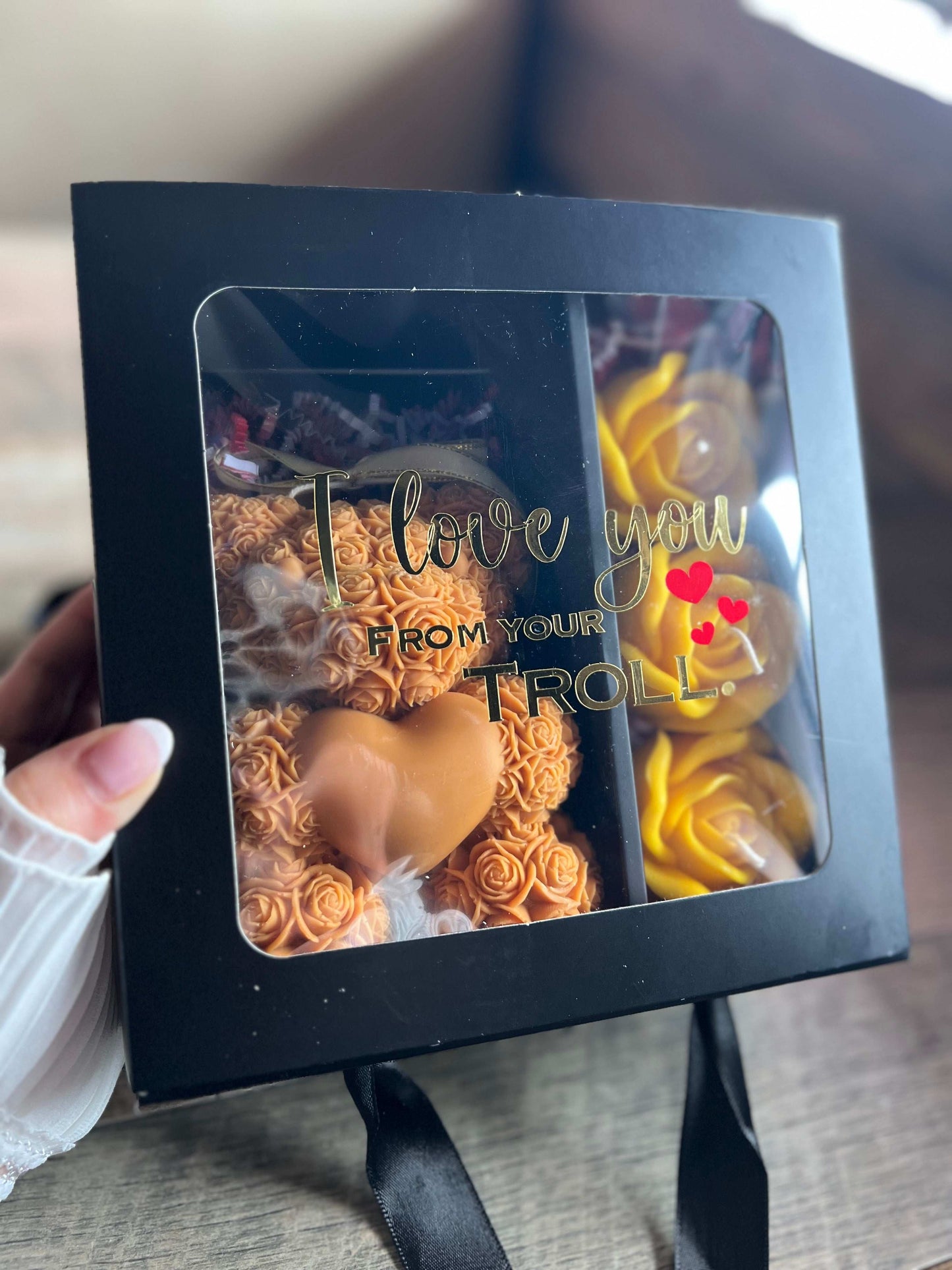 Customizable Teddy bear & Roses gift box
