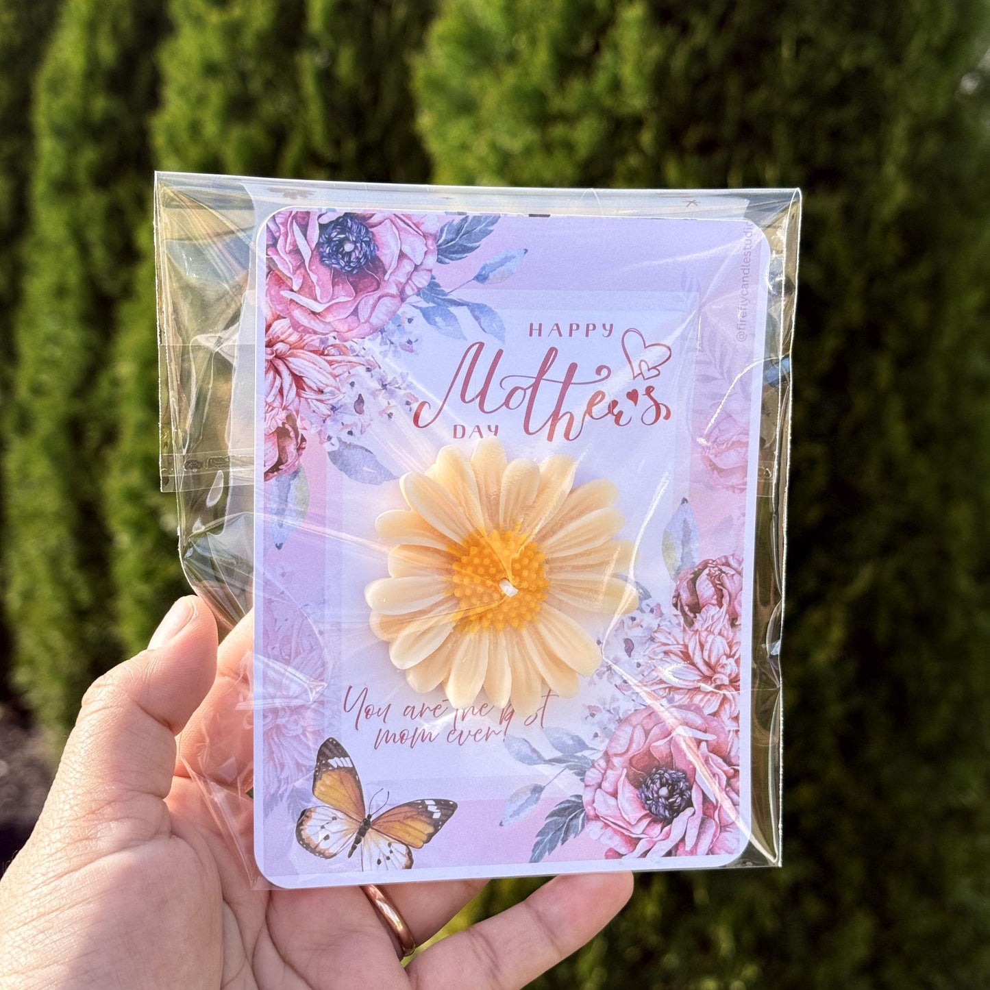 Tarjeta del Día de la Madre con vela de margarita