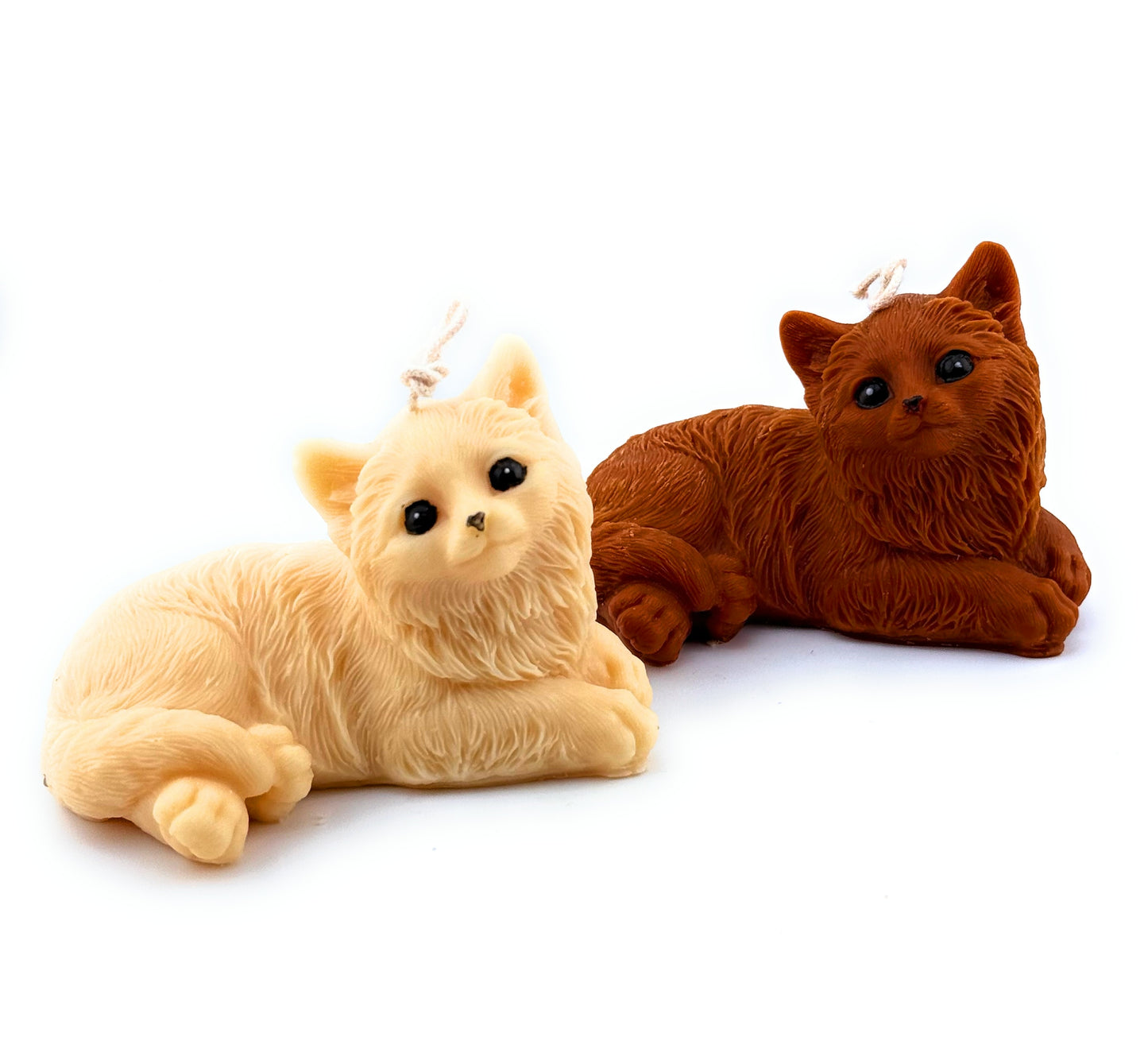 Lying Cat Candle