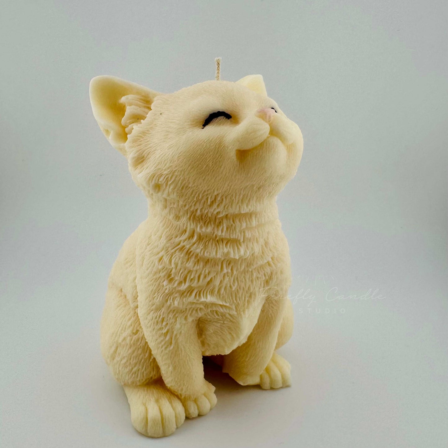 Blissful Cat Candle - Firefly Candle Studio 
