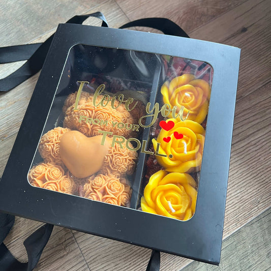 Customizable Teddy bear & Roses gift box